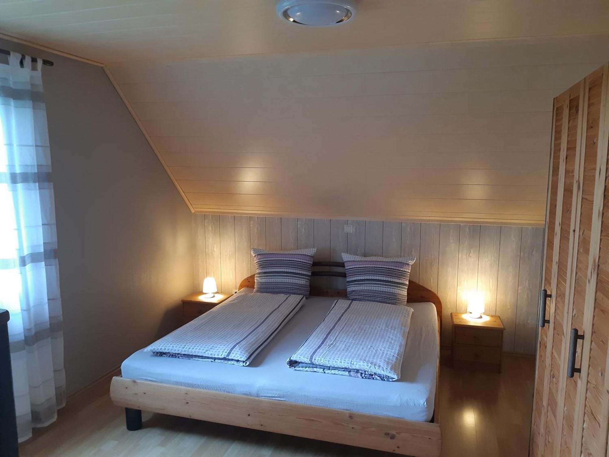 Ferienwohnung Van Den Berg Rees Bagian luar foto
